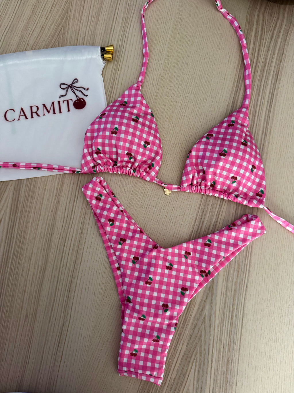 Bikini Cerejinha